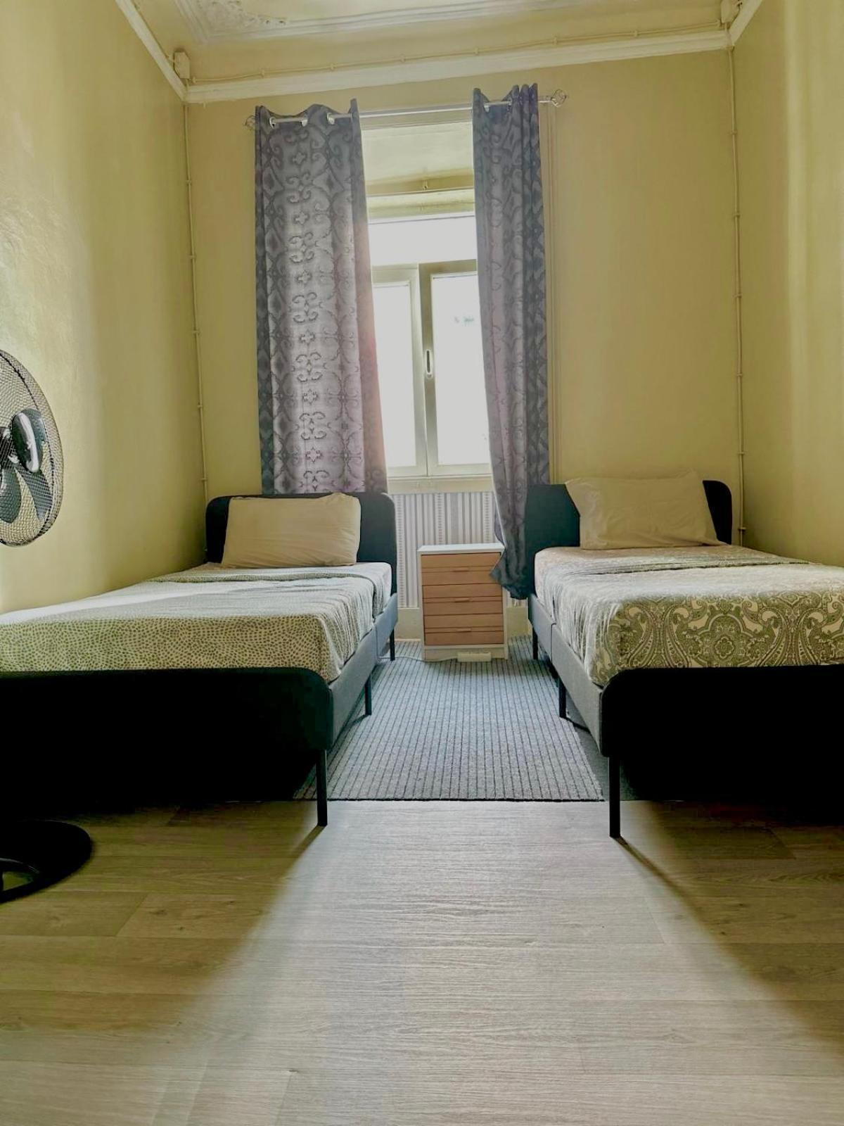 Sri-indo Guest house